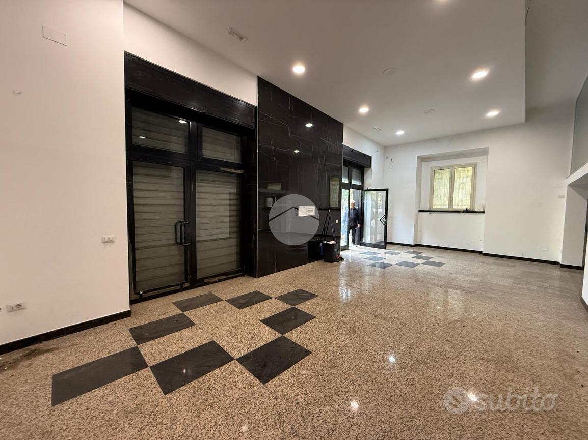 NEGOZIO A CASSINO - Vista 3