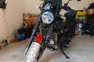 Royal Enfield Guerrilla 450 (2025)