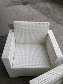 set completo divano plastica rattan bianco 