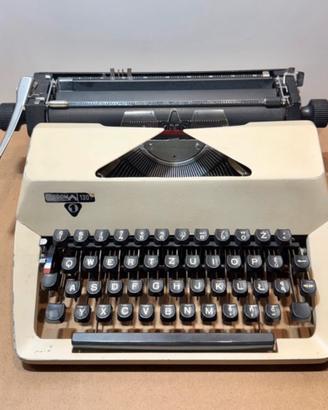 Macchina da scrivere Retró Anni ‘70