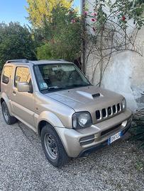 Suzuki jimny 1.5 ddis 2010