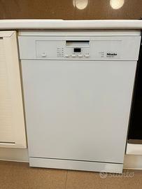 Lavastoviglie miele