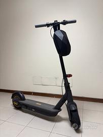 Segway Ninebot MAX G30 + Accessori