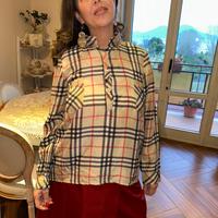 Camicia Burberry da donna in condizioni perfette