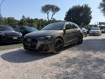 Audi A1 SPB 40 TFSI S tronic Identity Black