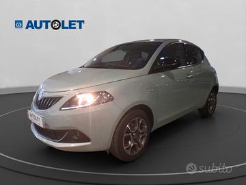 Lancia Ypsilon 1.0 FireFly 5 porte S&S Hybrid Gold