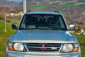 Mitsubishi Paejo 3.2 Di-D Anno 2001