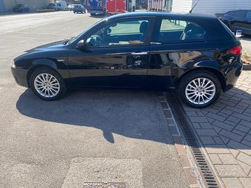 Alfa Romeo 147 1.6 Twin Spark 105cv – 2008