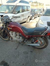 Yamaha seca 750