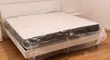 Materasso e rete matrimoniale