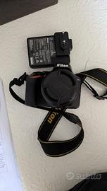 Reflex nikon d3500 con scatola originale