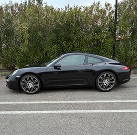 Porsche 991 Black Edition