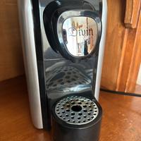 Macchina per caffe e tisane