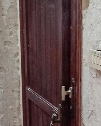 portone in legno 