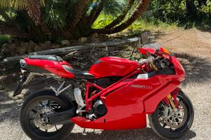 DUCATI 999s