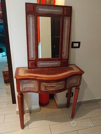 Mobiletto con  specchio