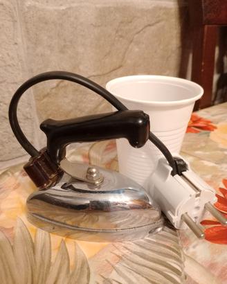 Ferro da stiro mini vintage