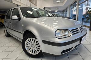 Volkswagen Golf 1.4 16V cat 5 porte 2001