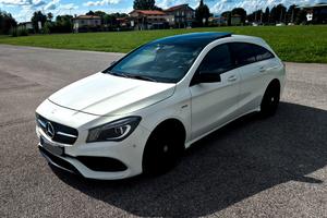 Mercedes CLA Premium AMG 200