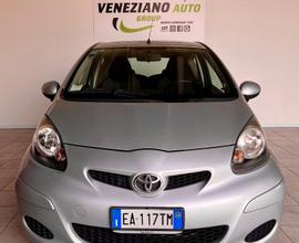 Toyota Aygo 1.0 12V VVT-i 3 porte Now Red Edition