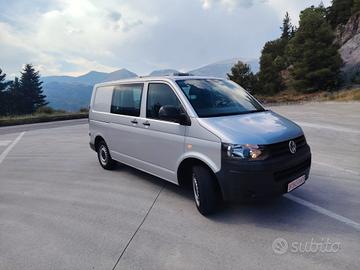 Volkswagen T5 Transporter Camper-Omologato Camper 