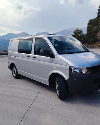 Volkswagen T5 Transporter Camper-Omologato Camper 