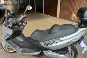 Scooter Kymco 250i