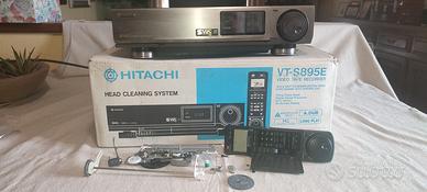 Videoregistratore S vhs  Hitachi VT-S895E