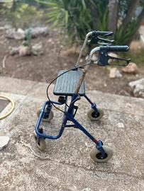 Girello per disabili