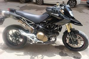 Ducati hypermotard 1100 S