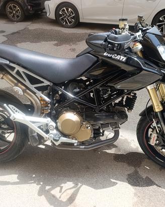 Ducati hypermotard 1100 S