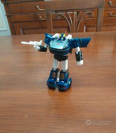 Transformers legacy autobot Silverstreak 