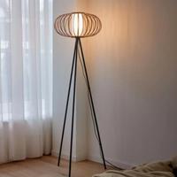 Lampada a piantana  nuova