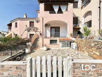 Grazioso appartamento con vista mare