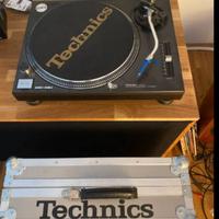 Giradischi Technics SL-1210 MK2