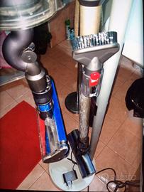 Dyson v15 GUASTO DARK STATION cn ba5eria