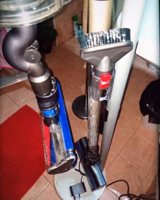 Dyson v15 GUASTO DARK STATION cn ba5eria