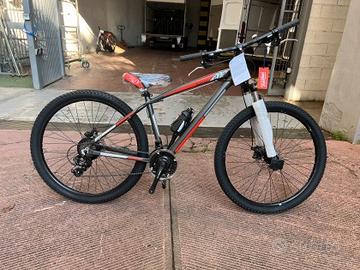 Nuova da negozio KUSTER taglia 42