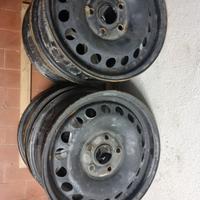 cerchioni 195/65/r15 vw toruan 2006
