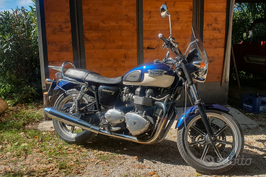 Triumph Bonneville SE 2009