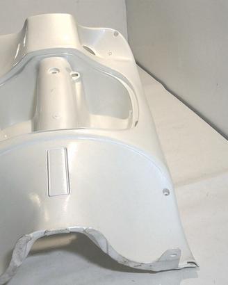 SCUDO INTERNO BIANCO SCARABEO APRILIA AP8248497