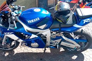 Yamaha r6