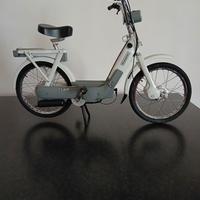 Modello Ciao Piaggio scala 1:3 da kit Centauria.