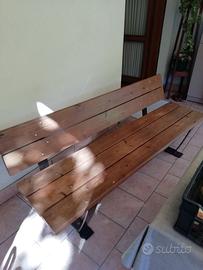 Panca da esterno legno massiccio e ferro