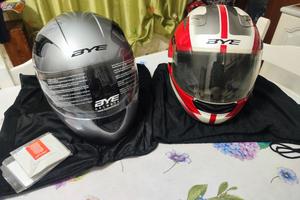 Coppia Caschi Integrali BYE – Taglia S e M 