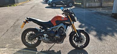 Yamaha MT-09 ABS orange 2016
