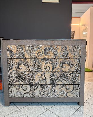 Visionnaire by IPE Cavalli – Cassettiera