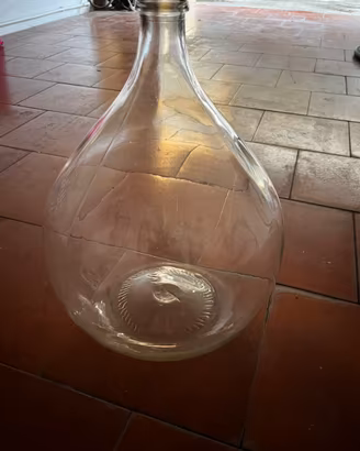 Damigiana in vetro trasparente