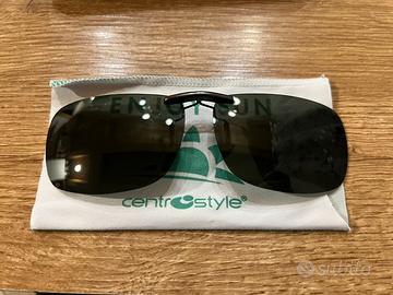 Lenti da sole con pinza per occhiali da vista