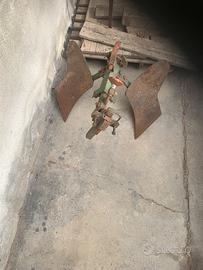 Aratro per motocoltivatore